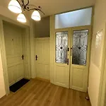 Frana 2 Apartment *