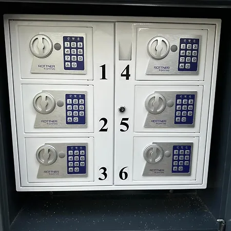 Апартаменти Frana 2 Чеське Будєйовіце