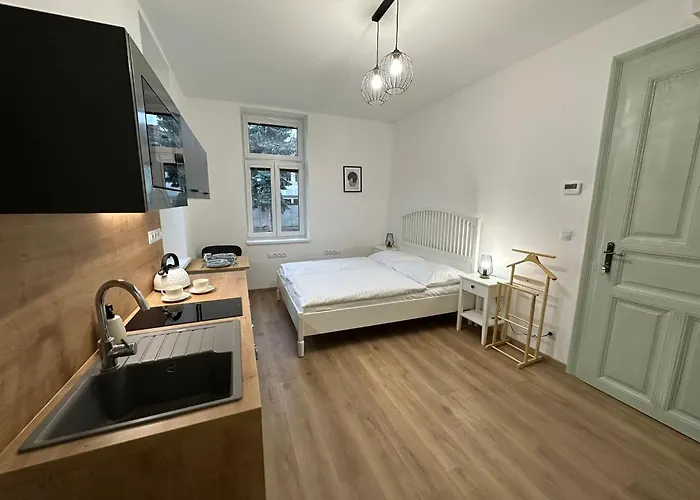 Frana 2 Апартаменты *